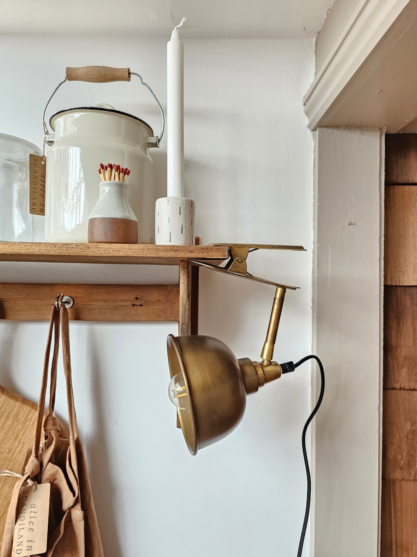 Clip Wall Lamp