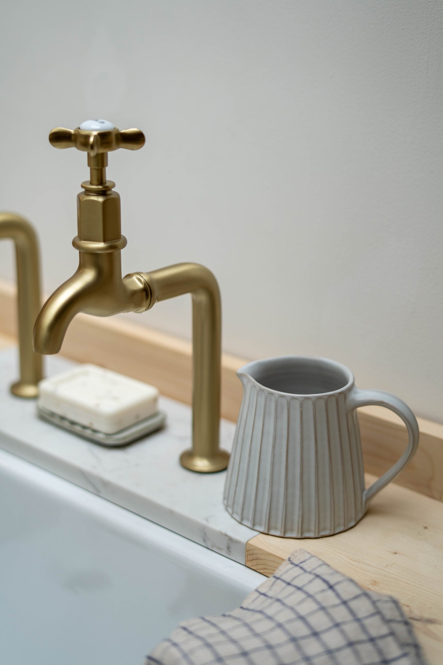 Rhea Jug | Small