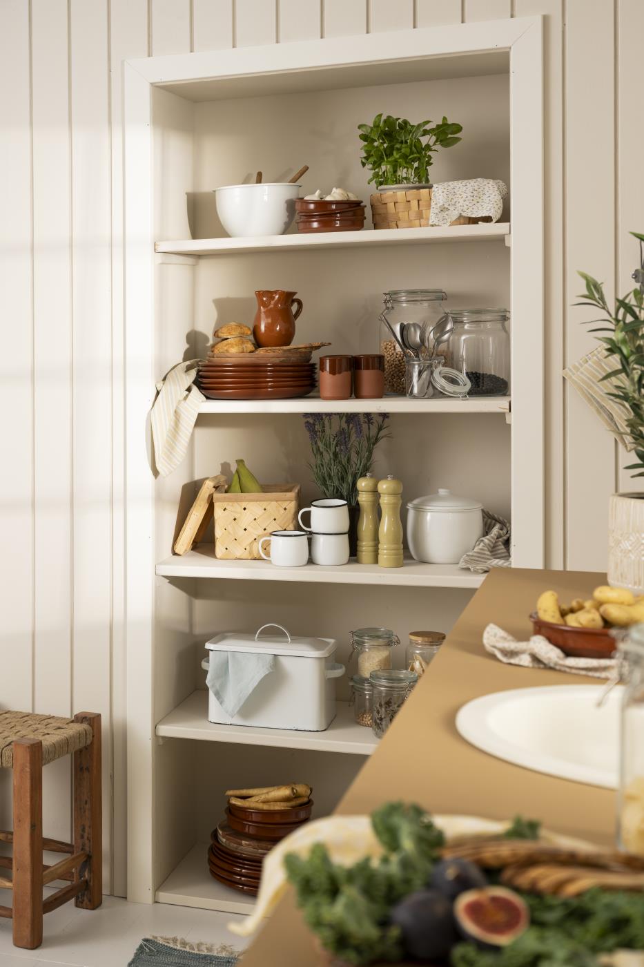 Enamel Bread Bin