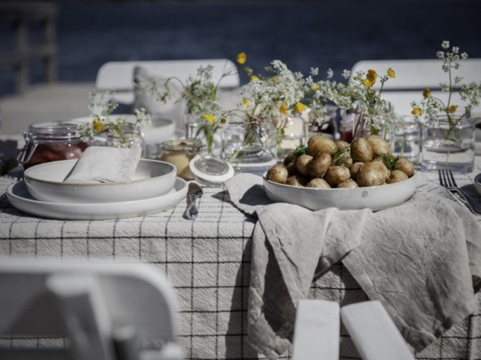 Duk Tablecloth | Black Square