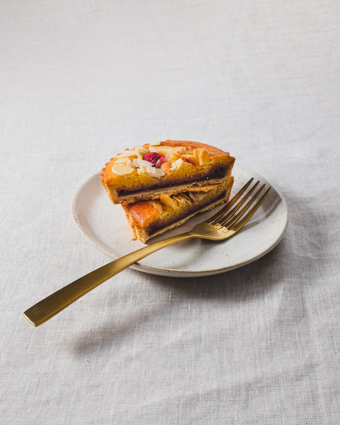 Pion Cake Plate