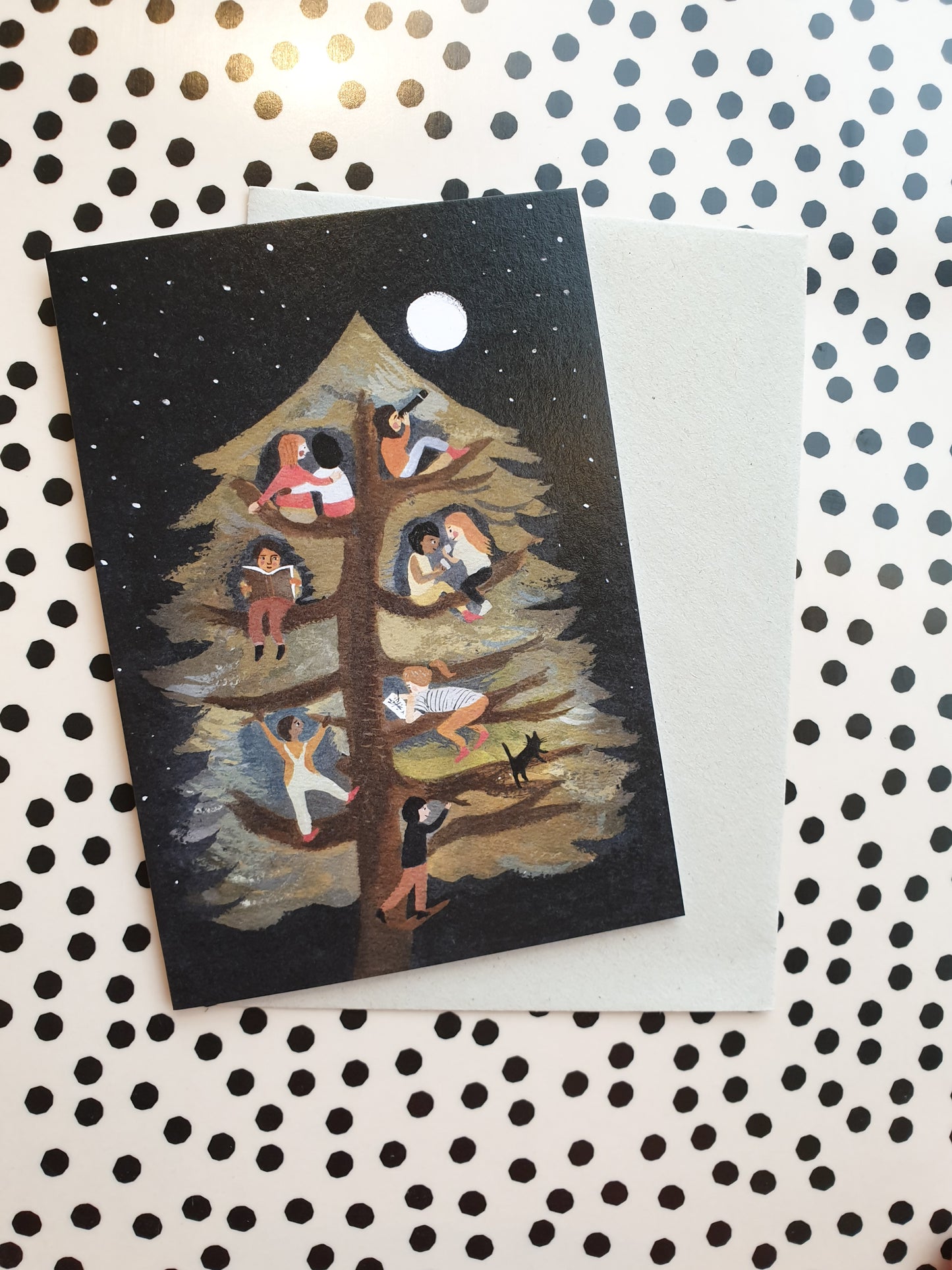 Friends in a Tree Card