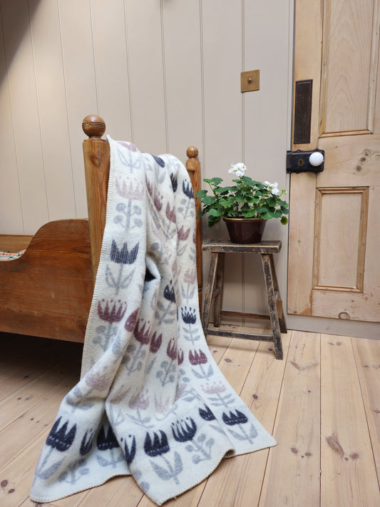 Tulip Eco Lambswool Blanket PREORDER