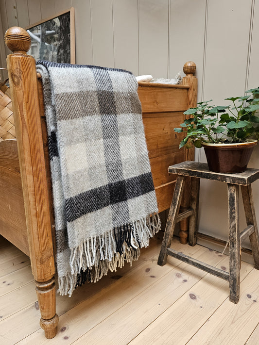 Gotland Wool Blanket | Multi Grey