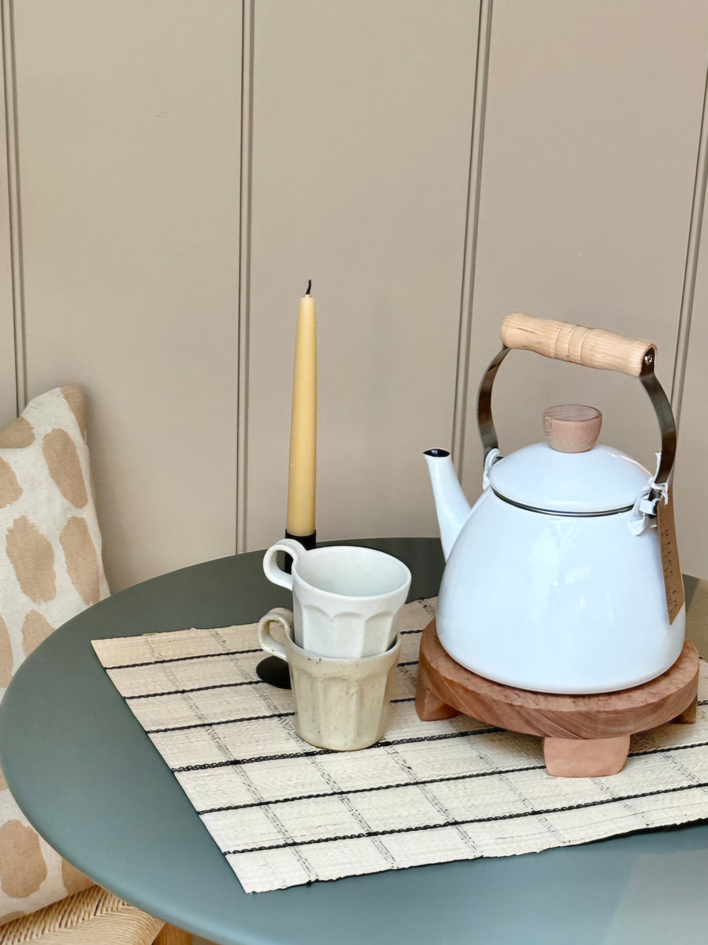 Enamel Stove Kettle | Warm White