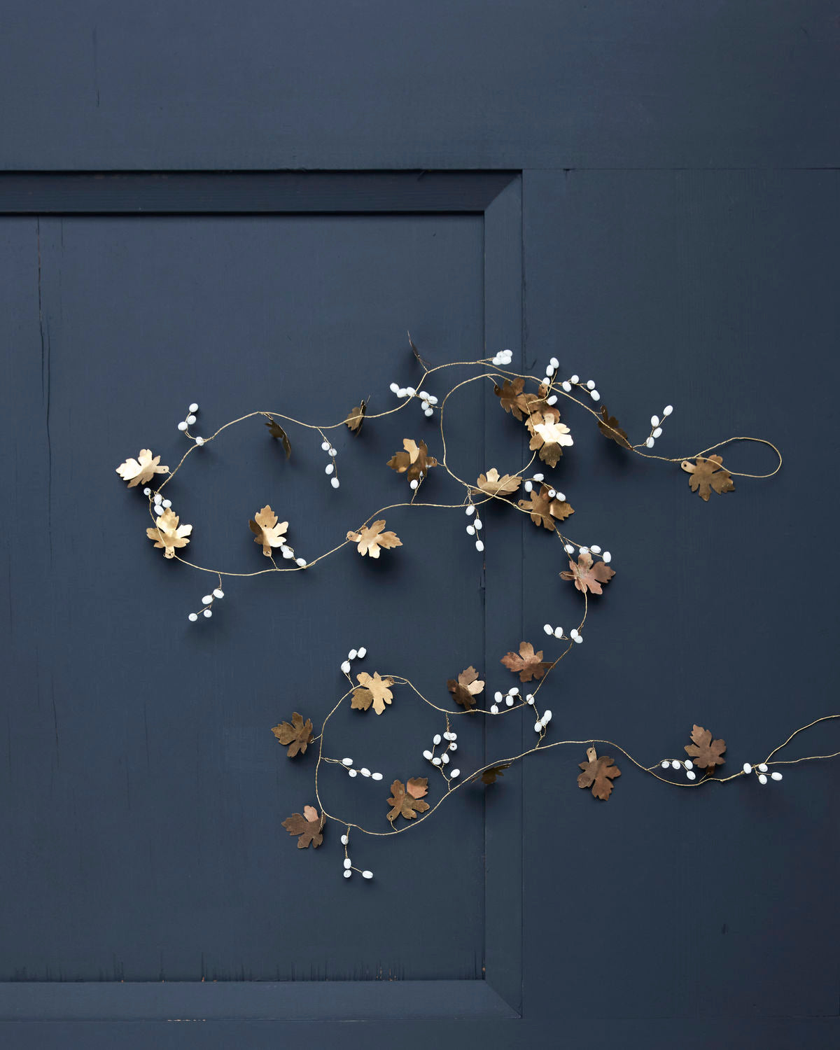 Antiqued Brass Maple Garland