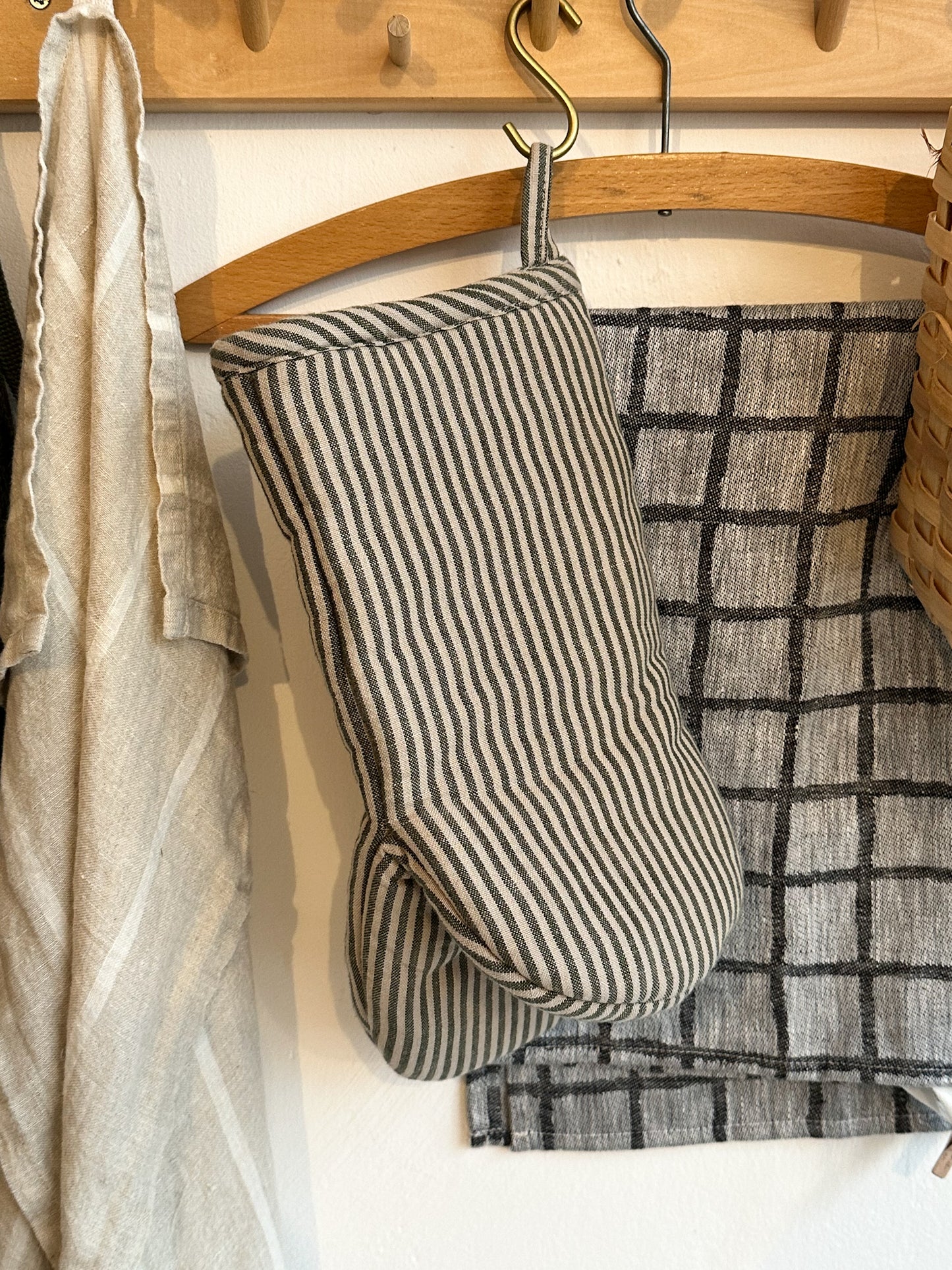 Grillvante | Striped Oven Glove