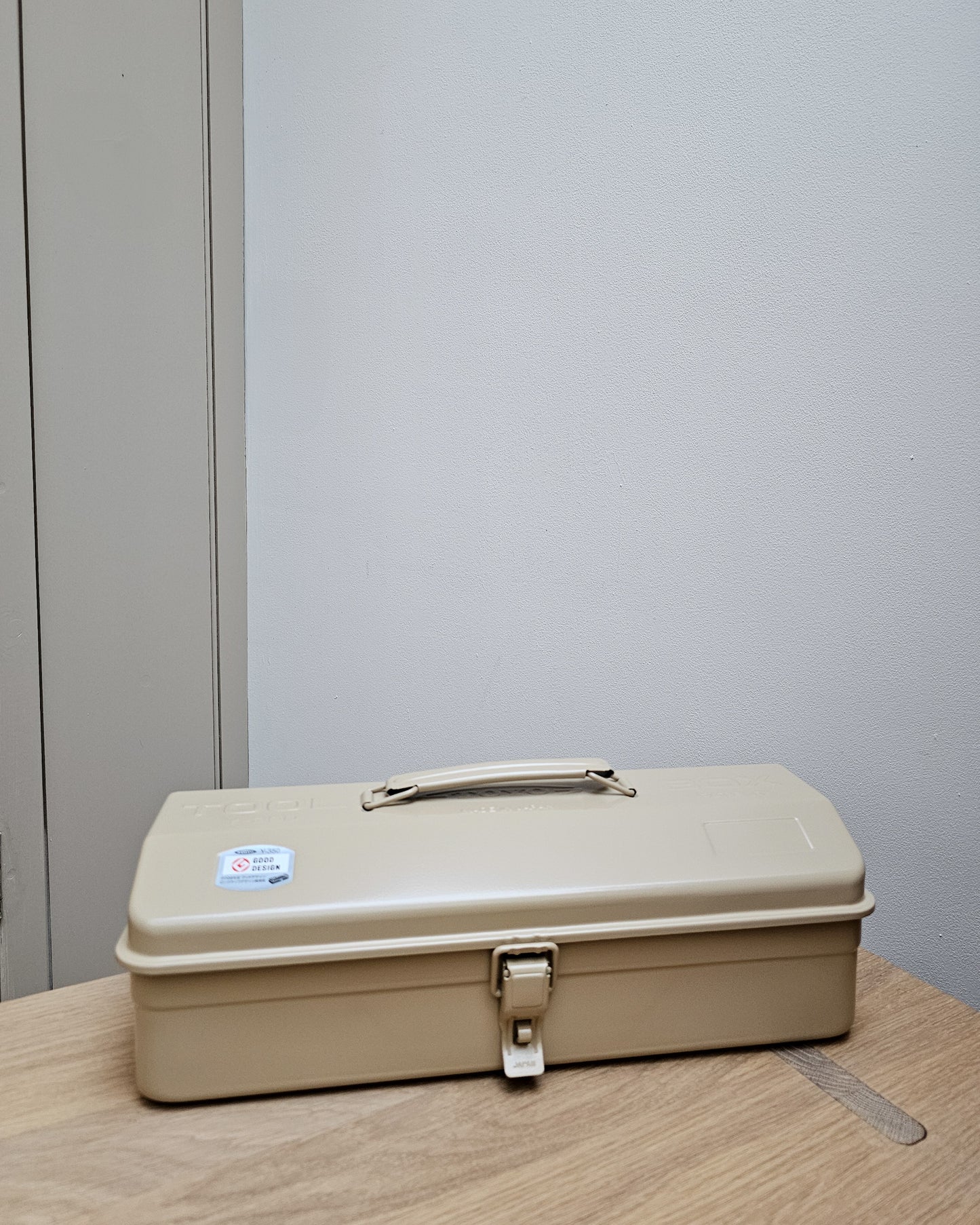 Toyo Y-350 Tool Box | Beige