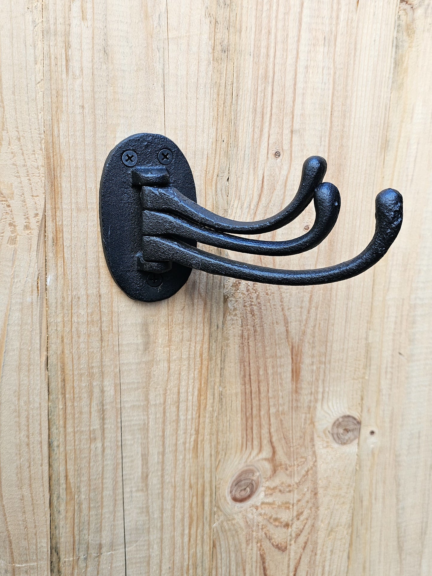 Triple Swivel Hook | Black