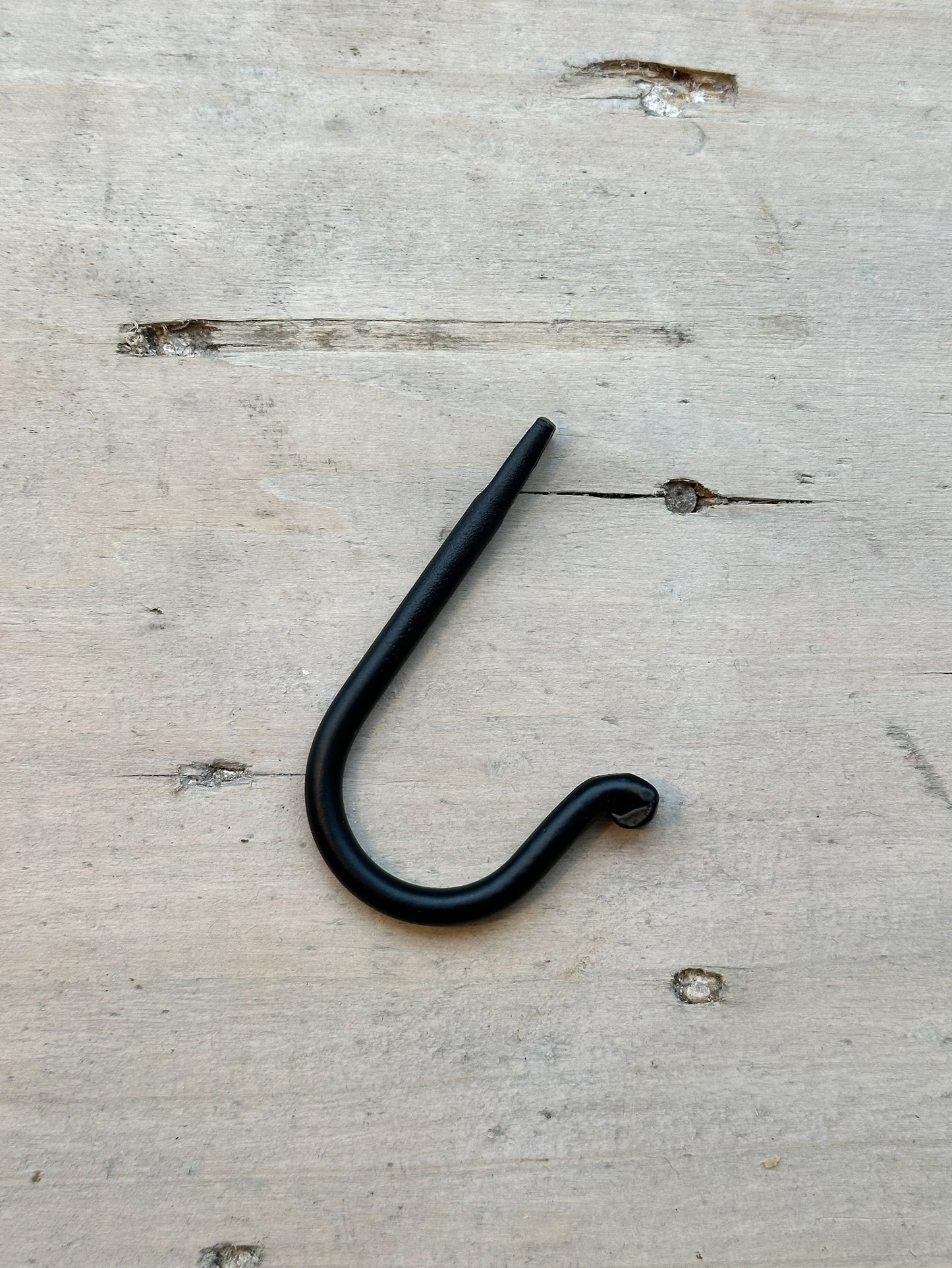 Simple Iron Hook | Black