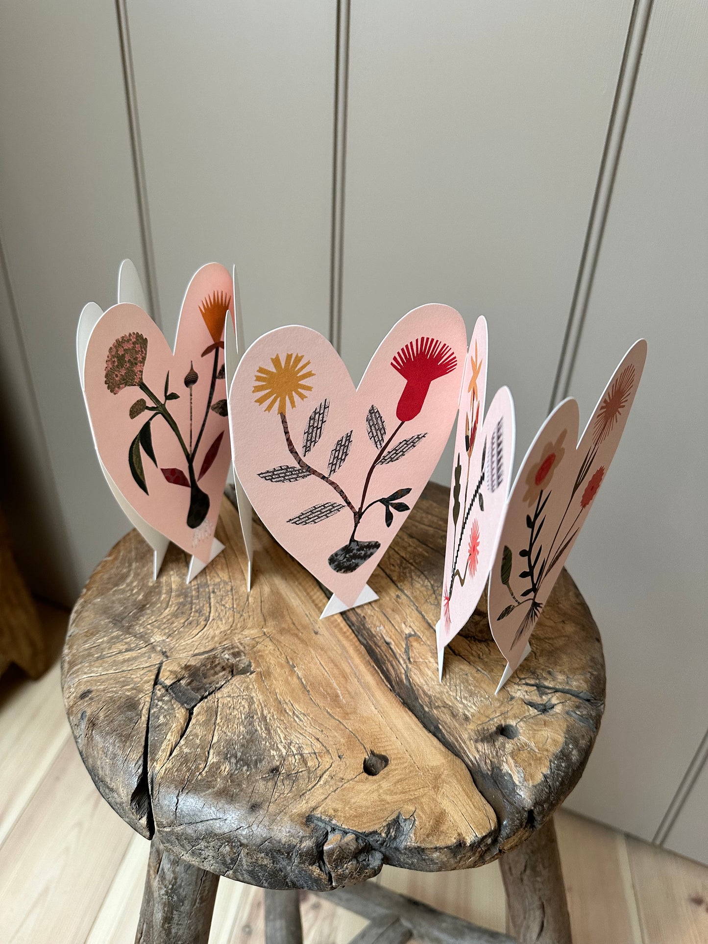 Hearts Concertina Card