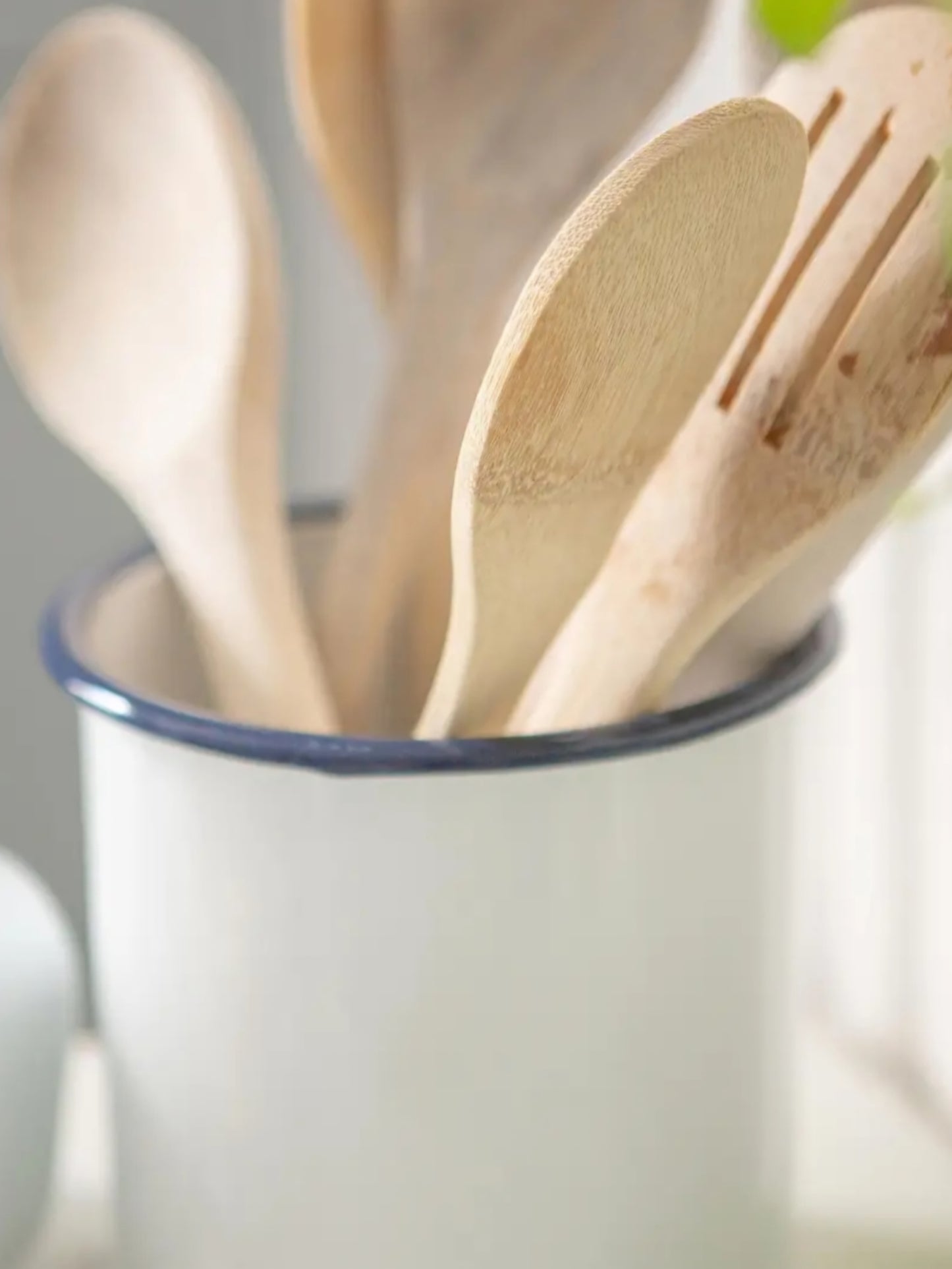 Classic Enamel Utensil Pot