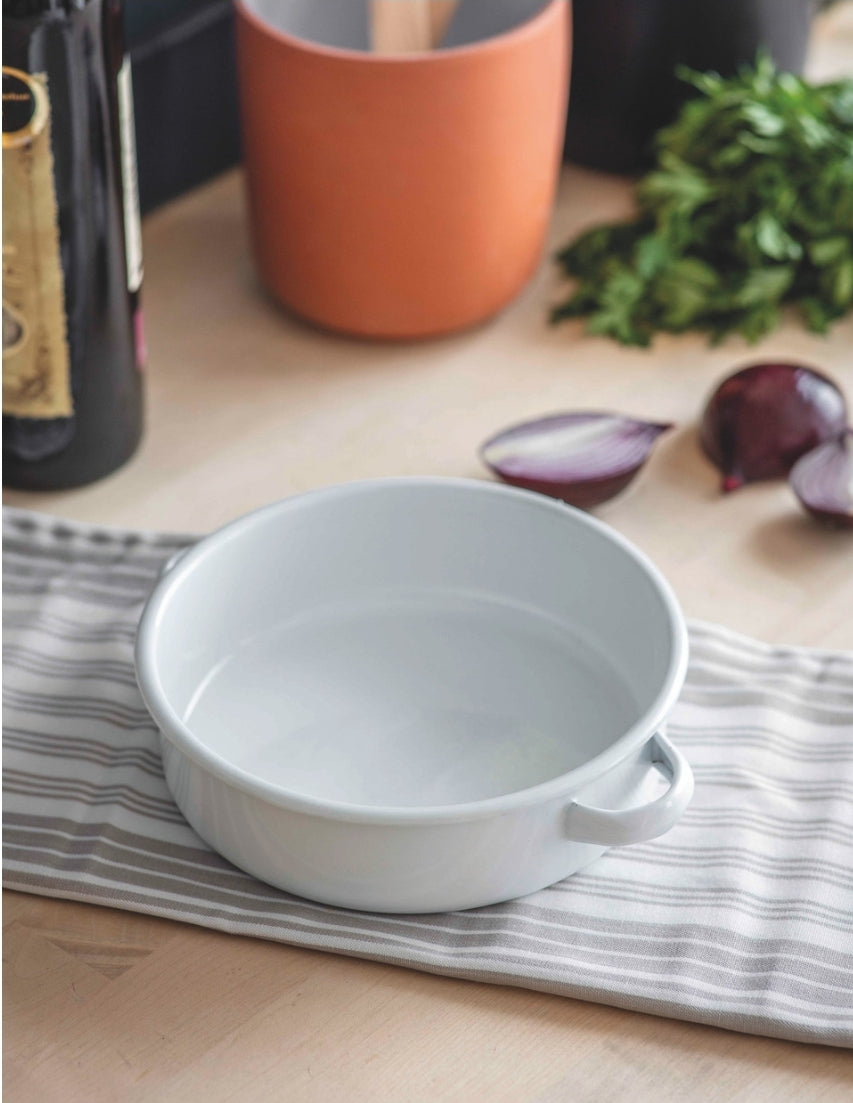 Enamel Pie Dish | White