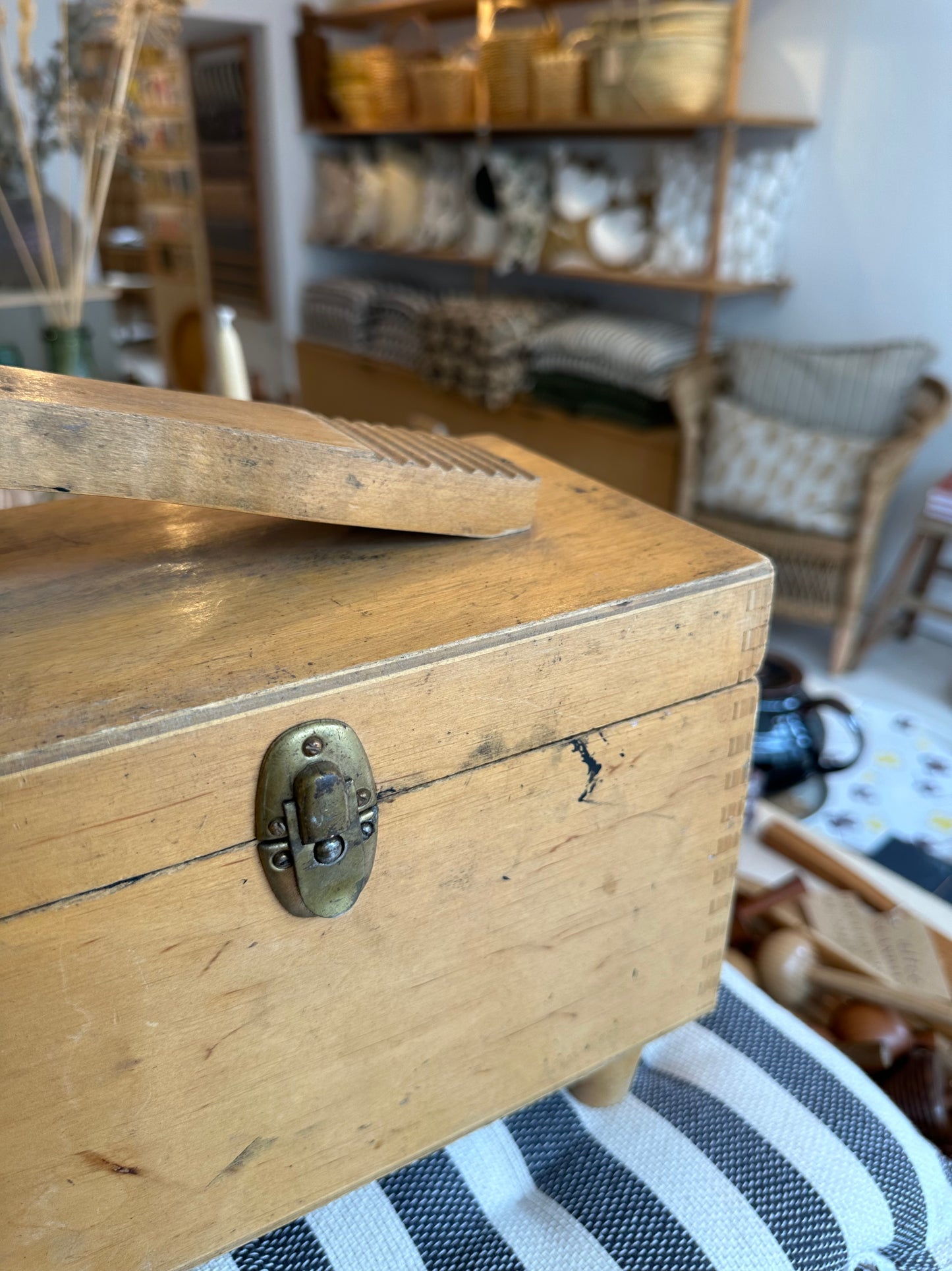 Vintage Shoe Shine Box