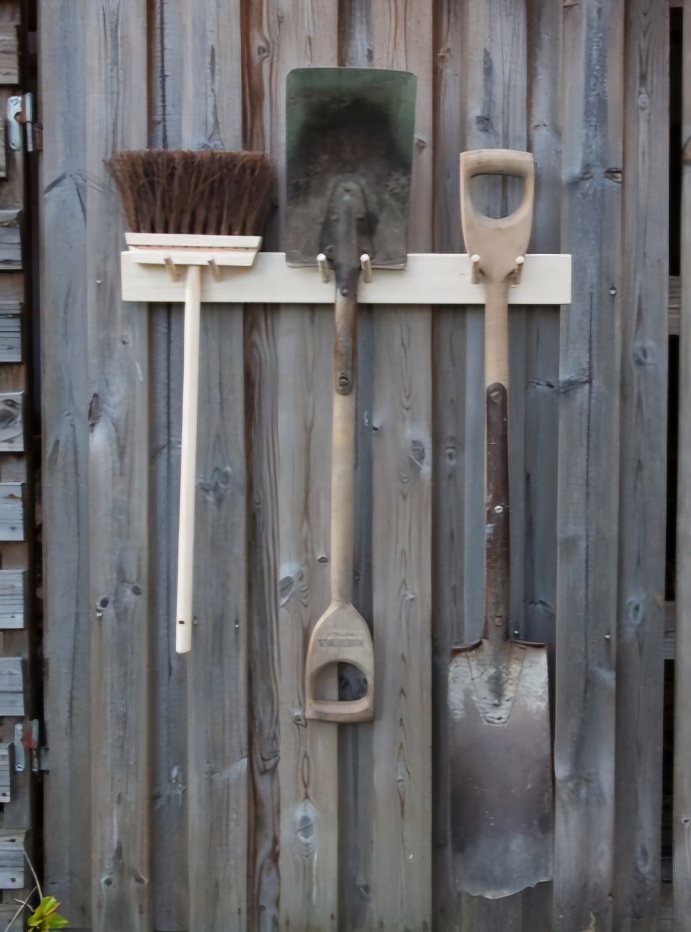 Tool Hanger Peg Rack