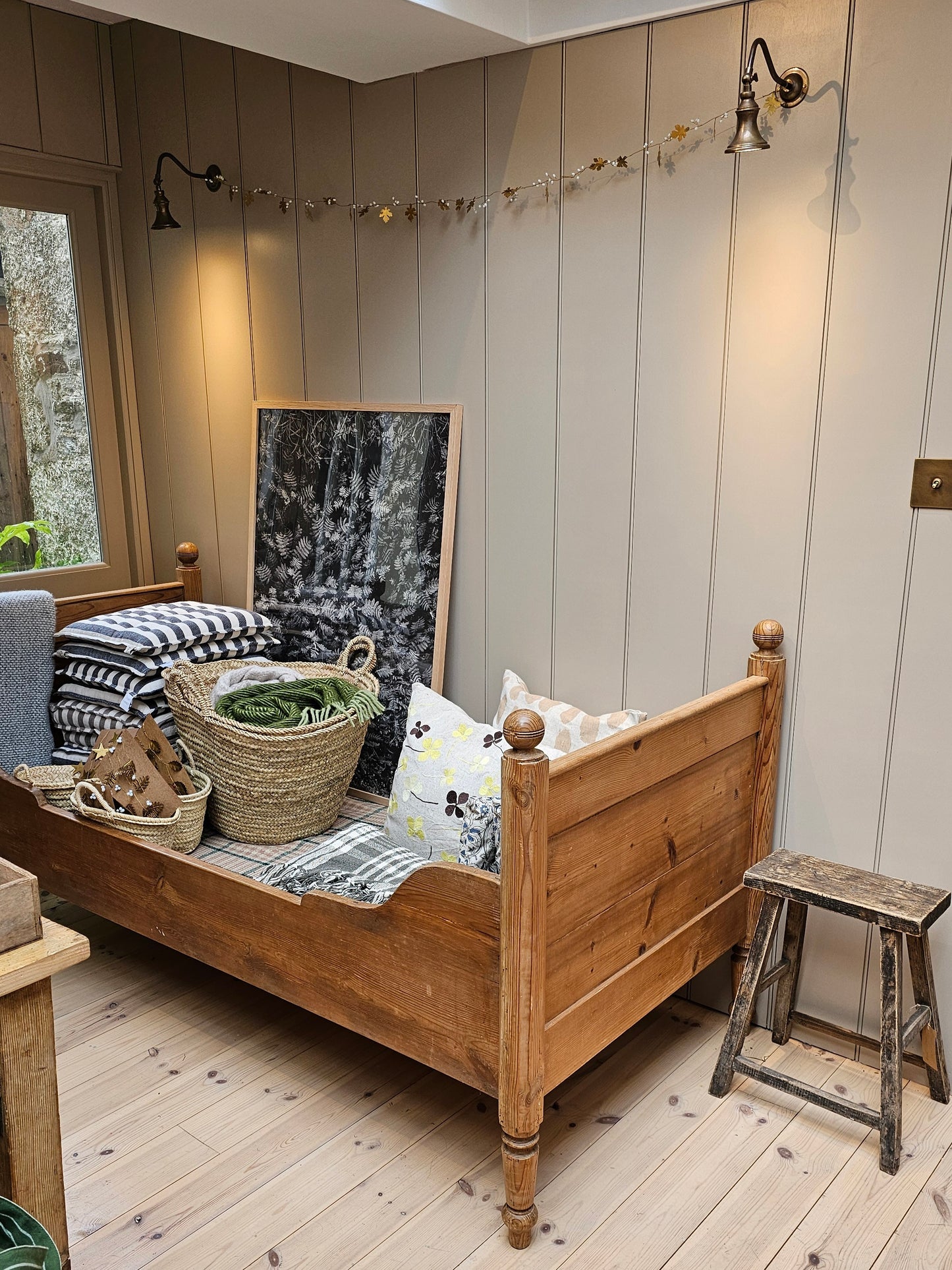 Child's Antique Sleigh Bed