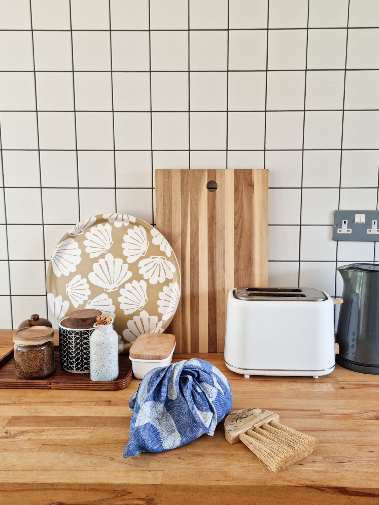 Enamel Butter Dish | Warm White