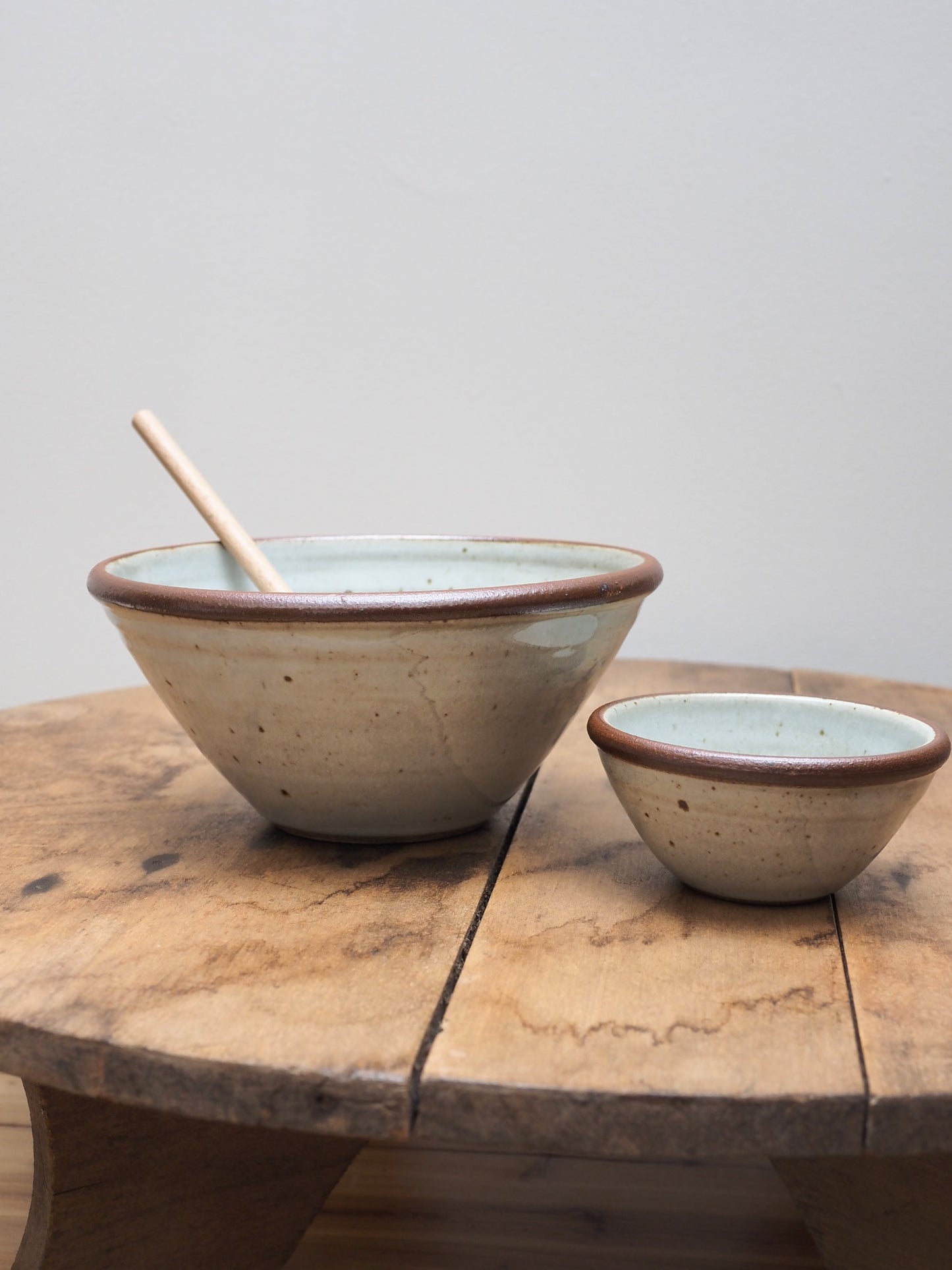 Leach Hand Thrown Bowl | Dolomite