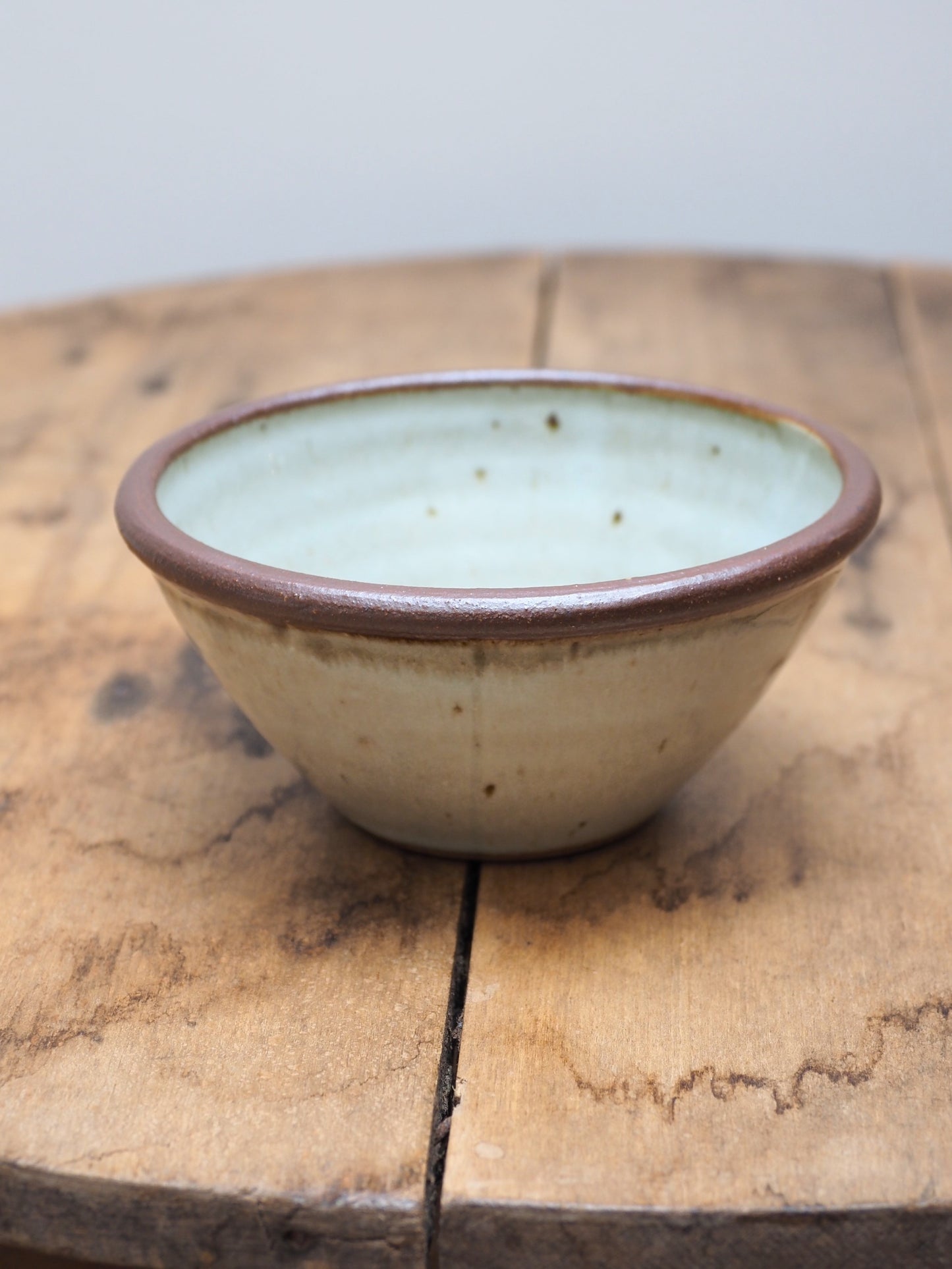 Leach Hand Thrown Bowl | Dolomite