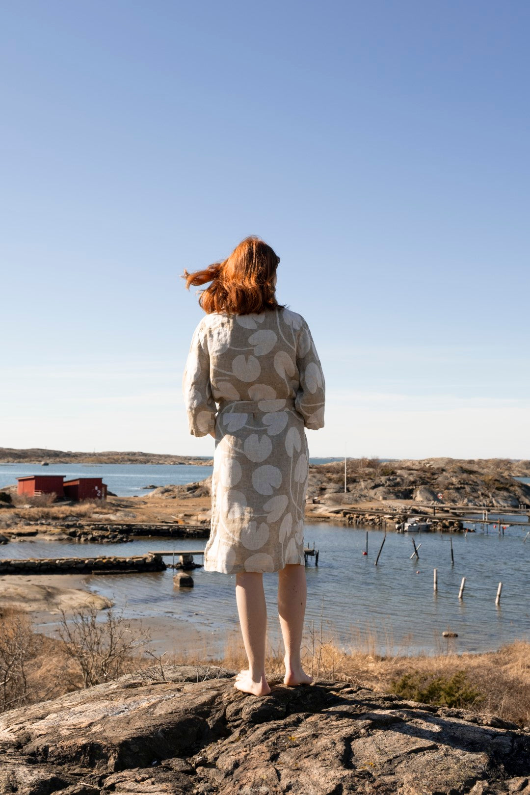 Water Lilies Olive Linen Robe