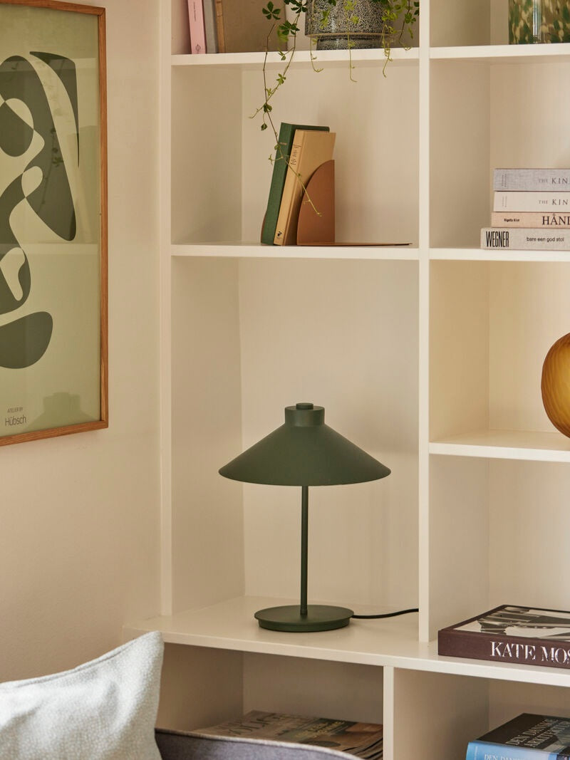Shape Table Lamp | Green | Hübsch